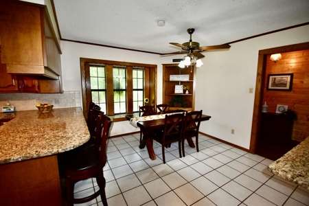 Home in Woodland Lake Estates in Atlanta, TX - image 33