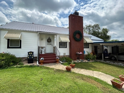 Well-kept home for sale in Ava Mo. - image 2