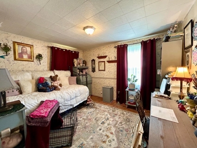 Well-kept home for sale in Ava Mo. - image 4