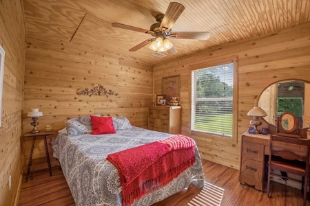 Wilkinson County Getaway on 48+- acres with a Pond - image 9