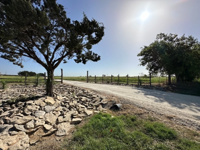 Exquisite 39+/- Acre Texas Estate in Coryell County - image 33