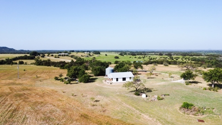 Exquisite 39+/- Acre Texas Estate in Coryell County - image 6