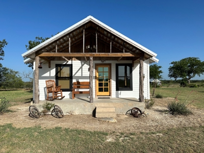 Exquisite 39+/- Acre Texas Estate in Coryell County - image 8