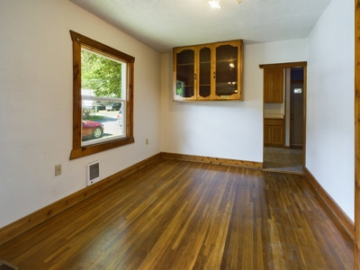 Home for Sale in Orofino, ID with Studio Apartment - image 2