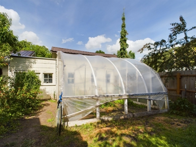 Home for Sale in Orofino, ID with Studio Apartment - image 3