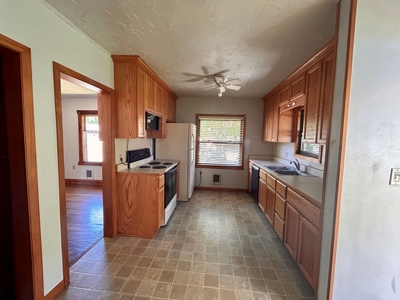 Home for Sale in Orofino, ID with Studio Apartment - image 24