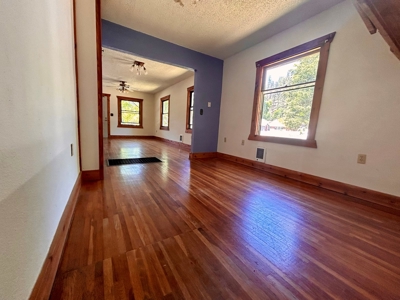 Home for Sale in Orofino, ID with Studio Apartment - image 26