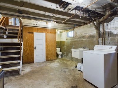 Home for Sale in Orofino, ID with Studio Apartment - image 13