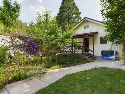 Home for Sale in Orofino, ID with Studio Apartment - image 6