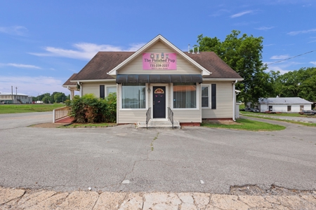 Office Building - Former Salon - for Sale in Milan, TN - image 1