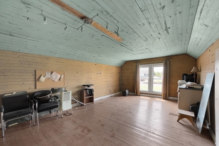Office Building - Former Salon - for Sale in Milan, TN - image 21