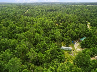 Rustic Retreat: Off-Grid Living with a Storage Building Home - image 15