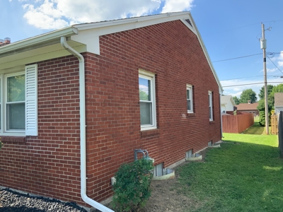 Brick Ranch Home Online Auction - Ends August 20th @ 6:30PM - image 7