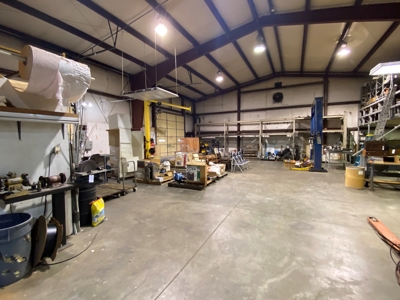 Industrial Office & Warehousing Building For Sale, Plus Tool - image 18