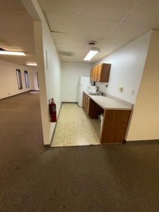 Industrial Office & Warehousing Building For Sale, Plus Tool - image 38