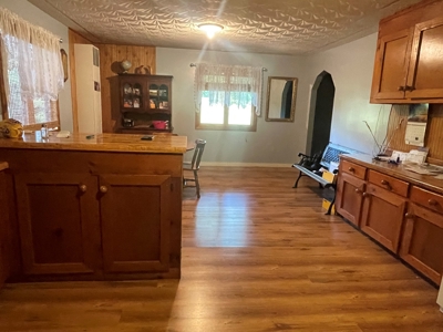 3 bedroom 2 bath country home for sale near Roundhill Ky - image 23