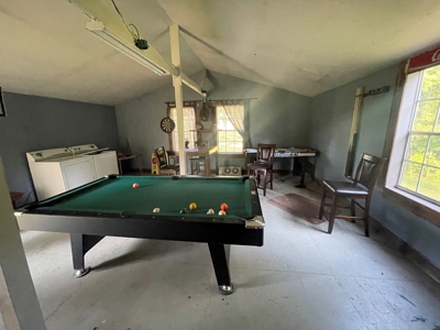 3 bedroom 2 bath country home for sale near Roundhill Ky - image 25