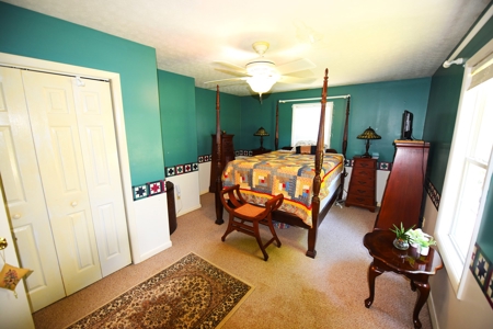 Hobby Farm on 5.74 Acres, House, Barn, Sheds, Cave, Woods - image 8