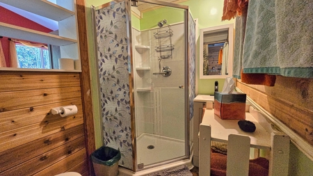 Off Grid Main house w/separate Bamboo room for 2nd Bedroom - image 18