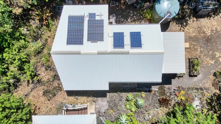 Off Grid Main house w/separate Bamboo room for 2nd Bedroom - image 41