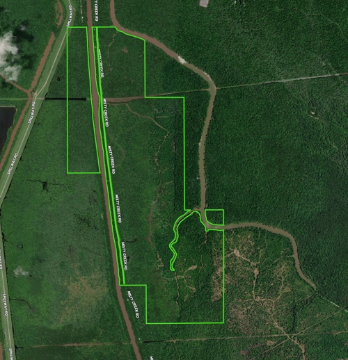 826 Acres