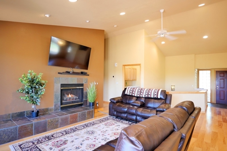 Townhome On the 12th Green For Sale In Ridgway, Colorado - image 20