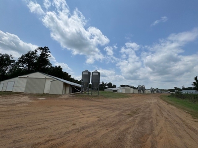 Number 1 Poultry Broiler Farm in East Texas For Sale - image 2