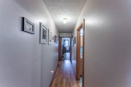 Country Home and Acreage in Willow Springs Missouri - image 14