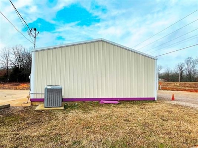 Commercial buildling and land for sale Highland AR - image 13