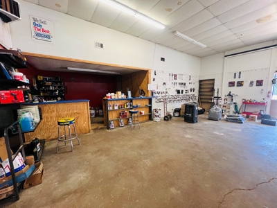 1.6 Acres -  2 Commercial Buildings - Winnsboro East Texas - image 6