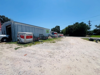 1.6 Acres -  2 Commercial Buildings - Winnsboro East Texas - image 10