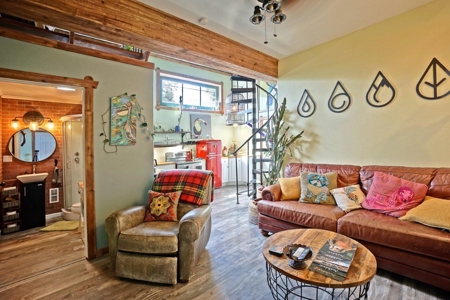 Come Experience this Historic Iconic Montrose, Colorado Hom - image 27