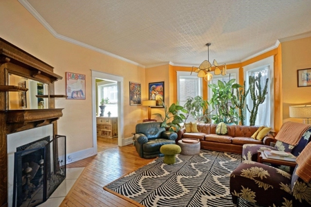 Come Experience this Historic Iconic Montrose, Colorado Hom - image 5