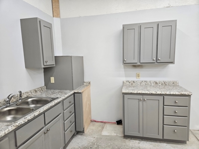 Commercial Or Residential Buildings On 3 Acres Near Lakes - image 20