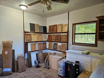 Commercial Or Residential Buildings On 3 Acres Near Lakes - image 1