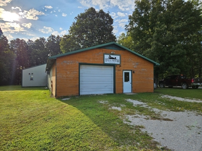 Commercial Or Residential Buildings On 3 Acres Near Lakes - image 19