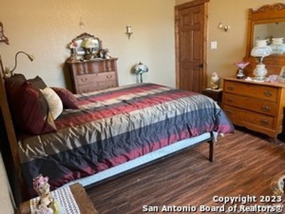 Ranch Home with Acreage For Sale in Floresville, Texas - image 13