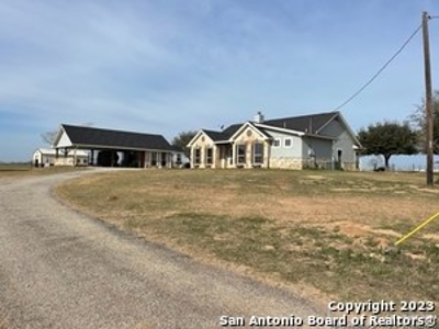 Ranch Home with Acreage For Sale in Floresville, Texas - image 1
