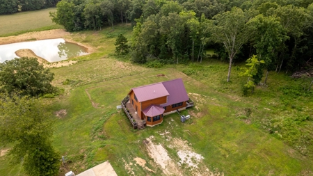 Log Cabin for Sale in Ripley County, Missouri - image 48
