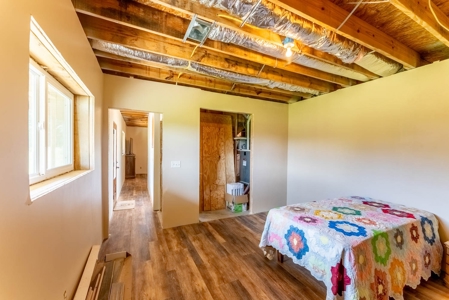 Log Cabin for Sale in Ripley County, Missouri - image 35