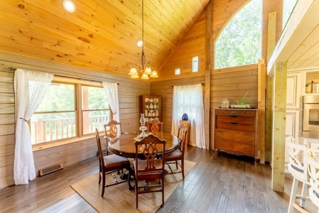 Log Cabin for Sale in Ripley County, Missouri - image 22