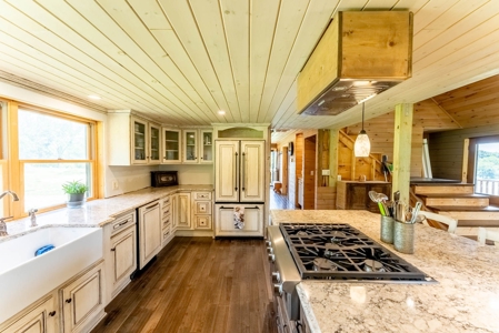 Log Cabin for Sale in Ripley County, Missouri - image 20