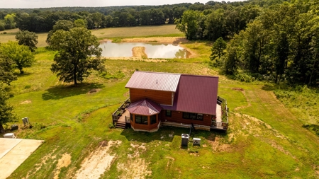 Log Cabin for Sale in Ripley County, Missouri - image 39
