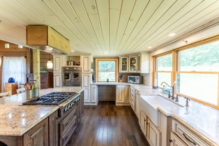 Log Cabin for Sale in Ripley County, Missouri - image 21