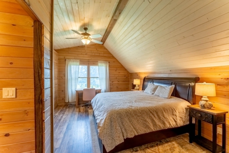 Log Cabin for Sale in Ripley County, Missouri - image 28