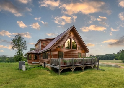 Log Cabin for Sale in Ripley County, Missouri - image 3