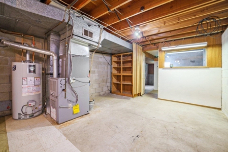 Beautifully maintained mid-century modern home built in 1960 - image 12