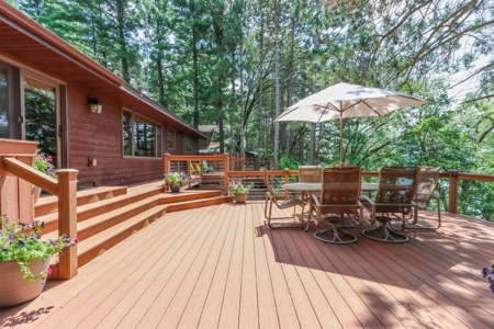 Pleasant Lake Home For Sale in Westfield, WI - image 10