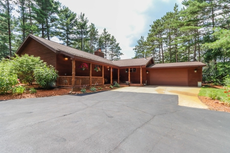 Pleasant Lake Home For Sale in Westfield, WI - image 11