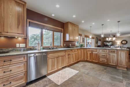 Pleasant Lake Home For Sale in Westfield, WI - image 19
